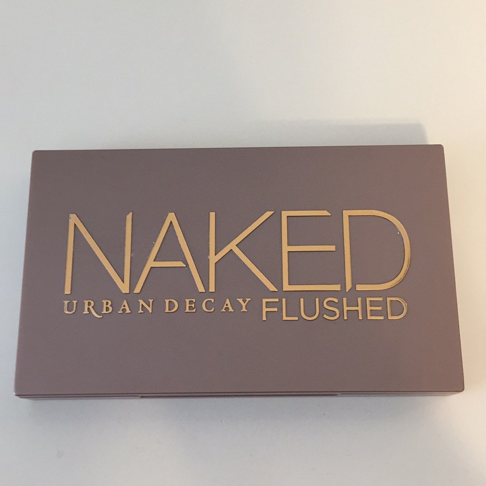 Urban Decay Naked Flushed